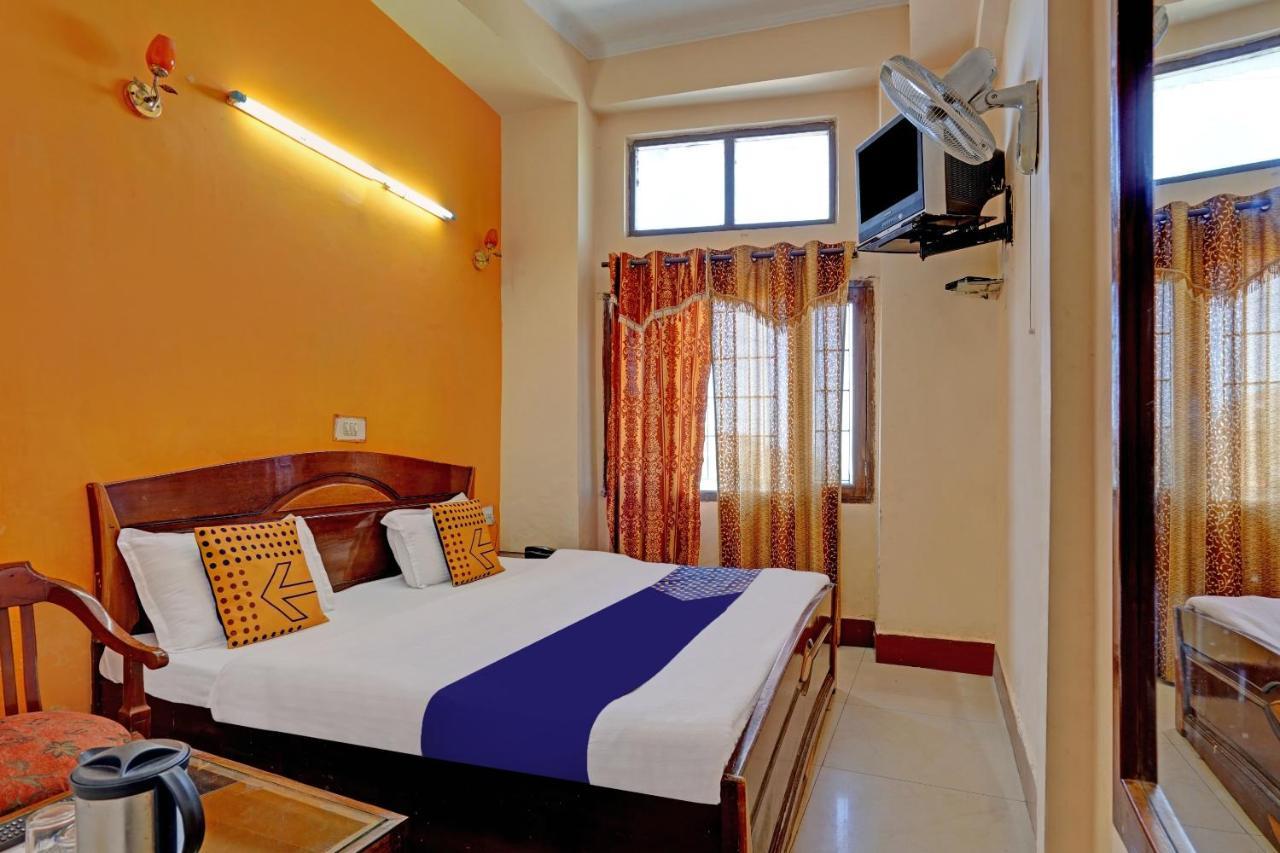 SPOT ON 79984 Hotel Castle View Masuri Exterior foto