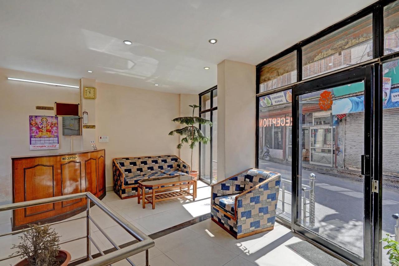 SPOT ON 79984 Hotel Castle View Masuri Exterior foto